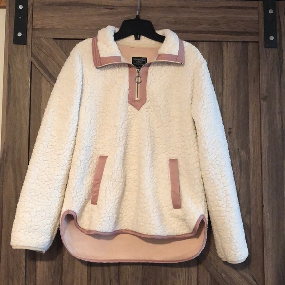 Abercrombie & Fitch Sweaters - 🌻2 for 45🌻 Abercrombie & Fitch Sherpa Sweater